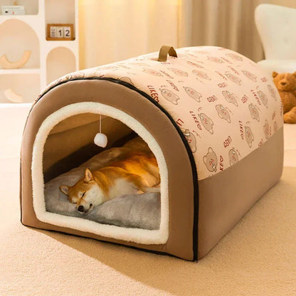 Cozy Enclosed Dog House Kennel